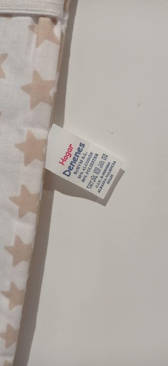 Colchoneta universal bebé estrellas beige