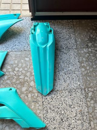 Plasticos Honda CRF 250  2018/2021 
Azul Turquesa