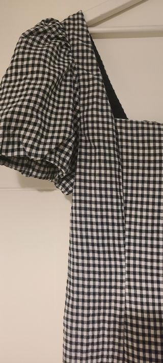 Vestido mini Zara cuadros blanco-negro