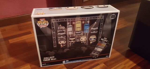 Funko pop U2 Moment Tour Zoo TV