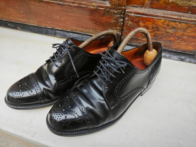 Zapatos Lotusse negros 80's