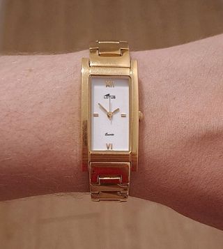 Reloj Lotus Oro Mujer Esfera Cuadrada
