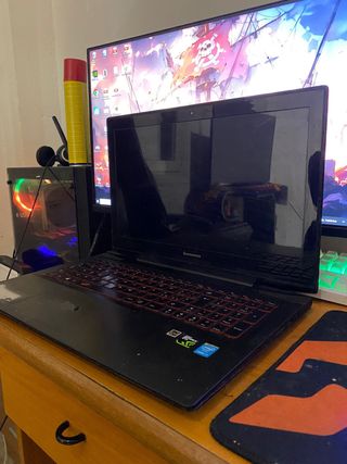 Portátil gaming Lenovo