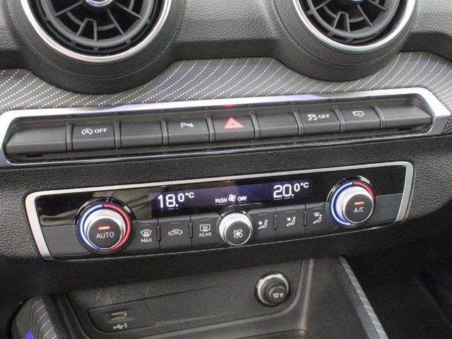 AUDI Q2 1.6 30 TDI SPORT 116 5P