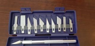 Kit lame bisturi per intaglio di precisione.