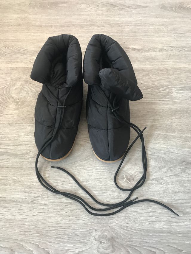 Botas Zara acolchadas negras - Talla 40