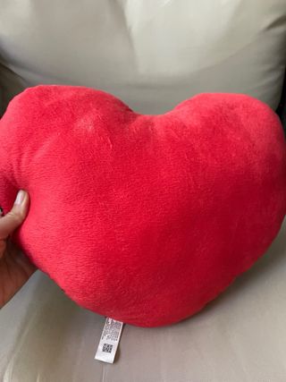 Cuscino a forma di cuore con paillettes reversibil