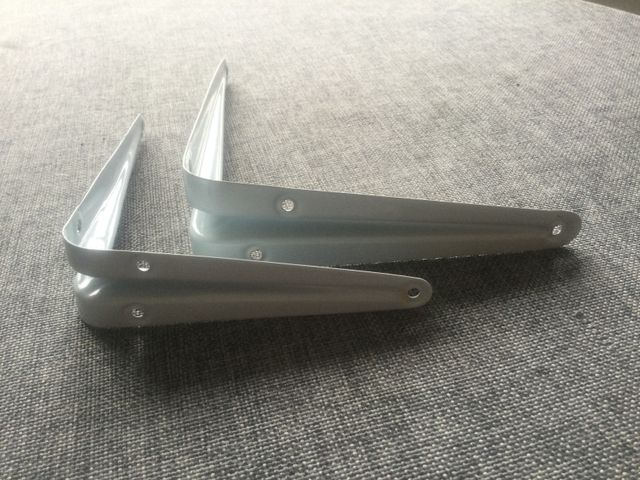 2 Supporti a Parete Bianchi - Nuovi