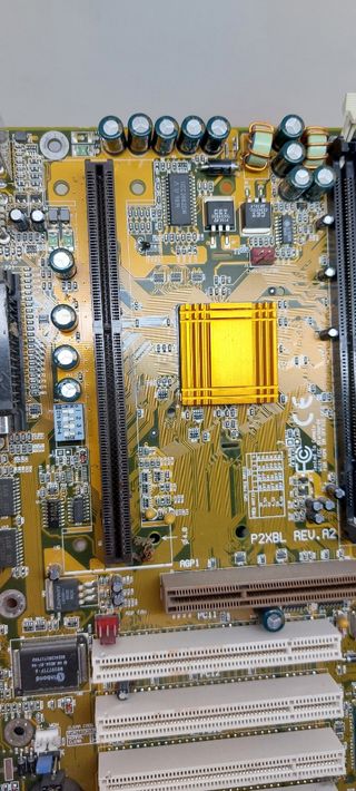 Placa base PC antigua F2XBL REV.A2