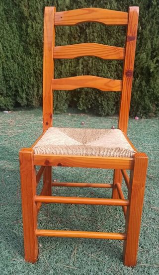 6x110€ Sillas Madera y Enea.regalo la mesa