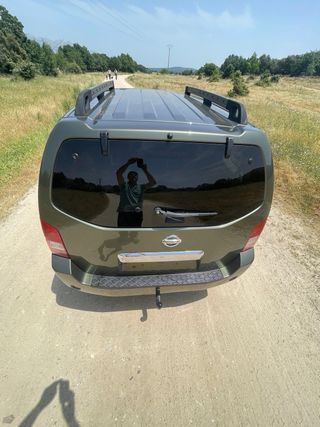 Nissan Pathfinder 2005