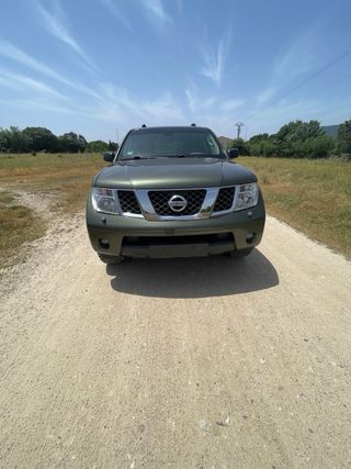 Nissan Pathfinder 2005