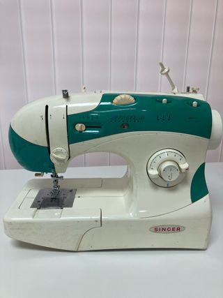 Máquina de coser Singer