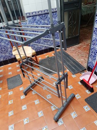 Tendedero ropa vertical