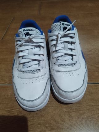 Zapatillas Reebok blancas y azules