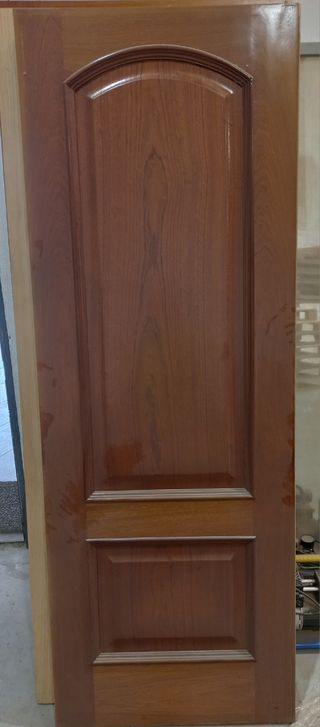 Puertas de madera maciza