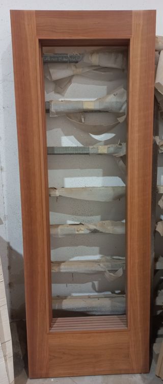 Puertas de madera maciza