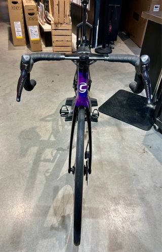 Bicicleta de carbono CANONDALE SYTEMSIX