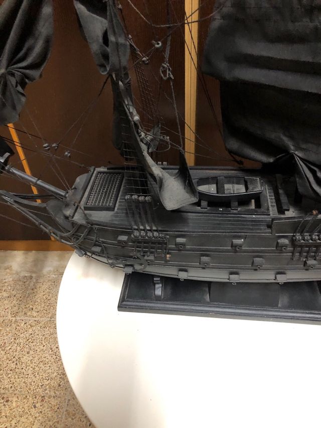 Maqueta Barco Negro