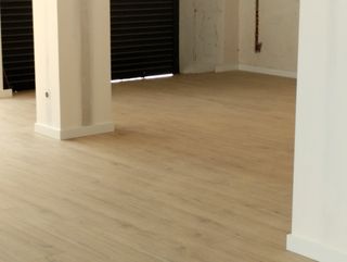 Suelo laminado imitación madera