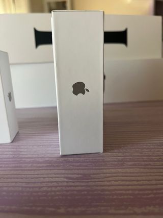 Apple MacBook Pro + Watch + AirPods