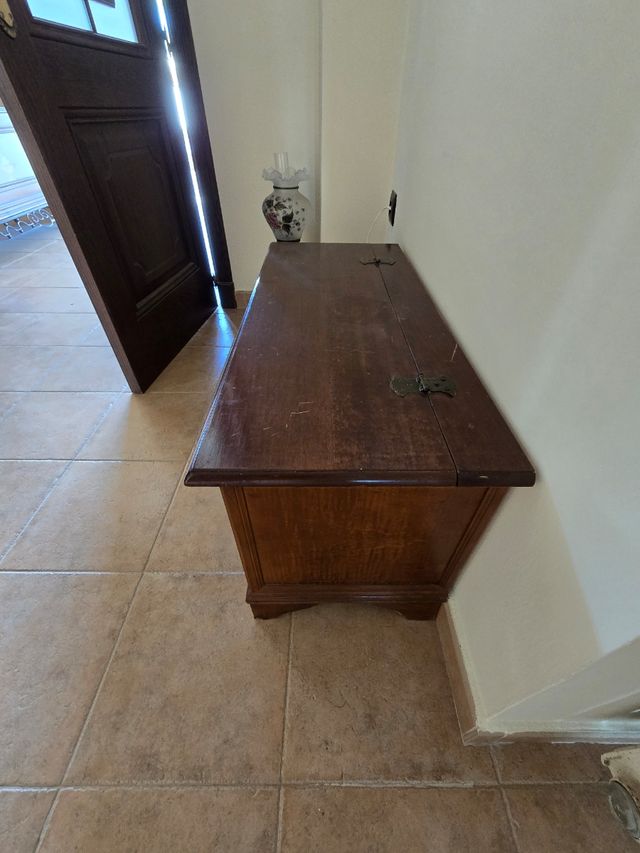 ARCA DE MADERA CON MARQUETERÍA ☎️683469031☎️