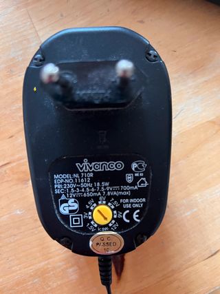 Vivanco NL710R - Alimentatore universale originale