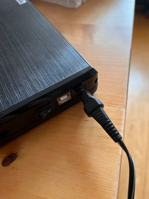 Vivanco NL710R - Alimentatore universale originale