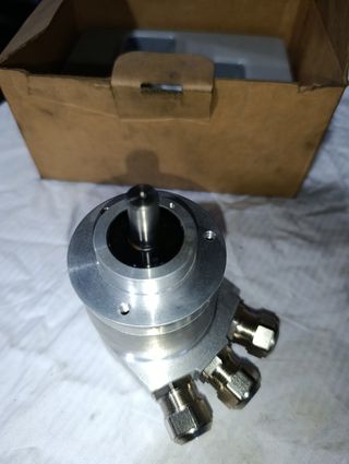 Encoder absoluto IFM RM3005. Nuevo