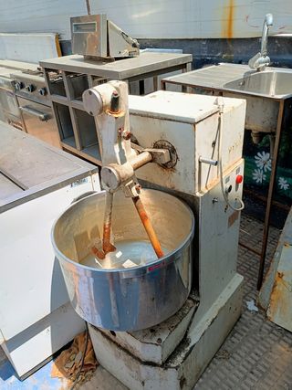 Amasadora industrial usada