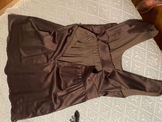 Vestido cóctel Naf Naf gris