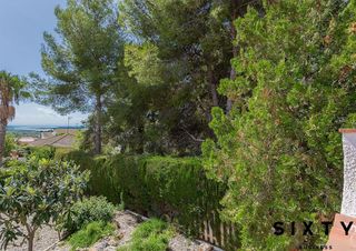 Terreno en venta en Eixample Residencial en Roda de Barà