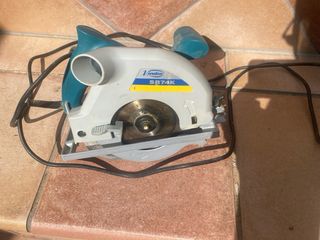Sierra Circular Virutex SR74K - 1200W