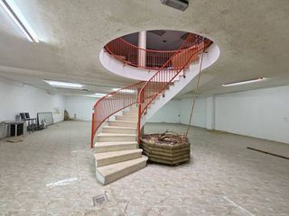 Local comercial en venta en Sant Fruitós de Bages
