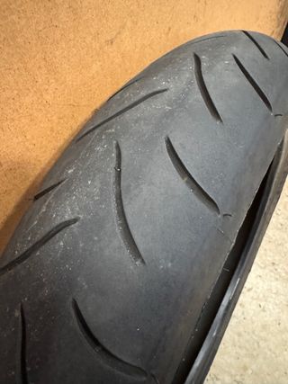 Neumático Bridgestone BT016 Pro