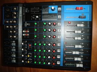 Mesa mezclas Yamaha MG10XUF