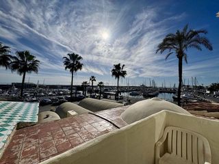 Piso en venta en Puerto Marina en Benalmádena