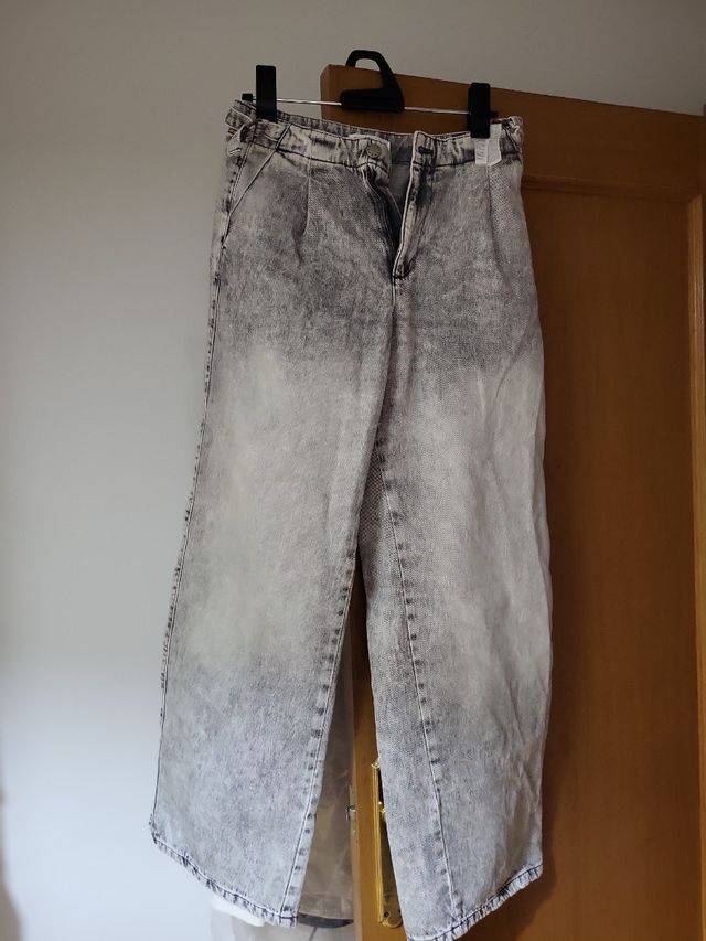 Pantalones vaqueros Pull&Bear grises S