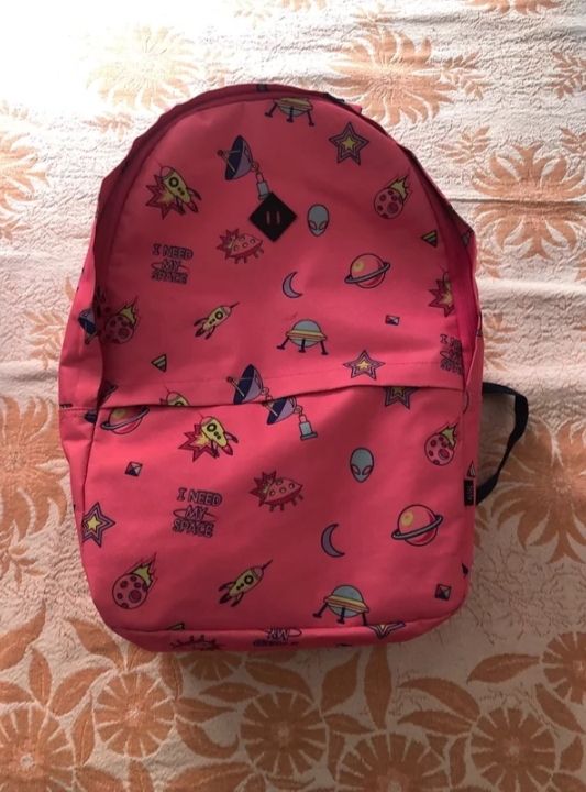 Mochila espacial rosa