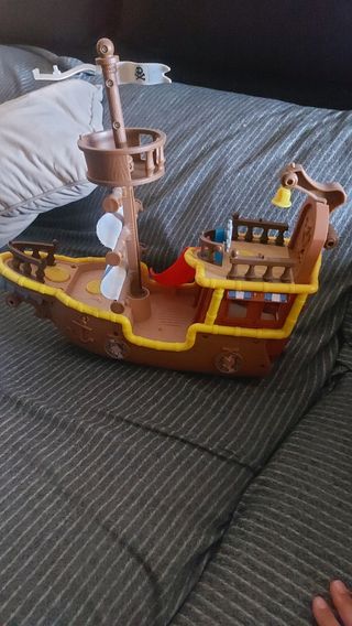 Barco Pirata Jake y los piratas