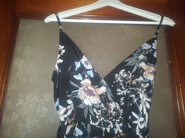 Vestido Shein negro floral