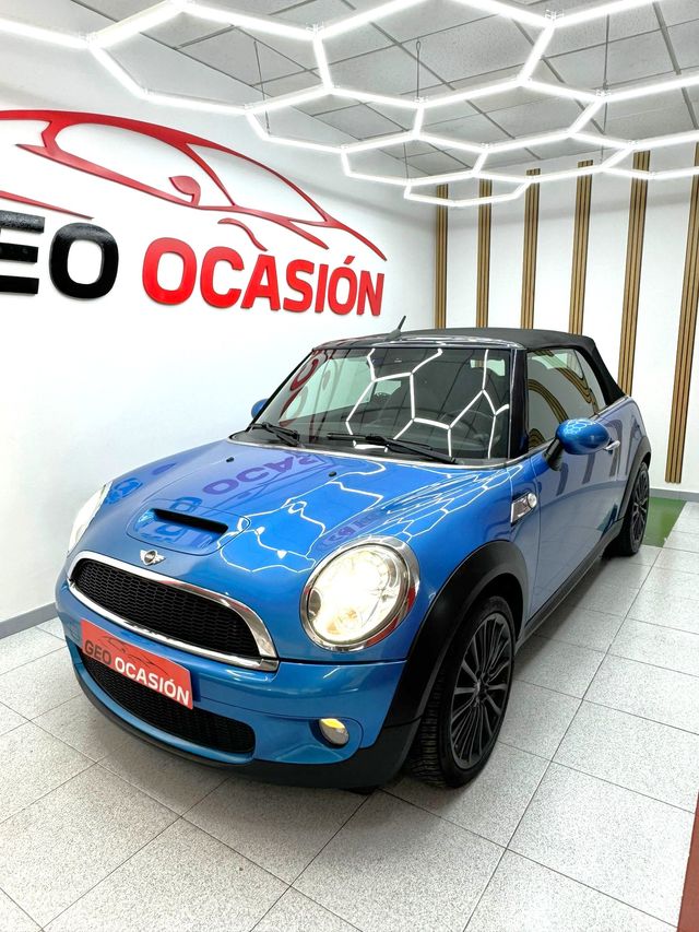 MINI Cabrio 2010