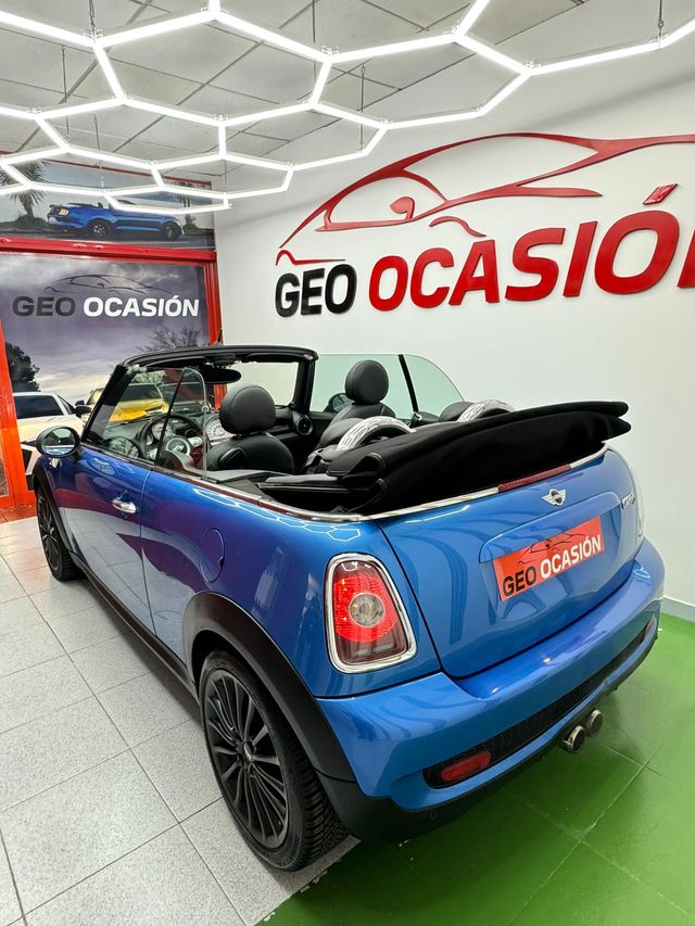 MINI Cabrio 2010