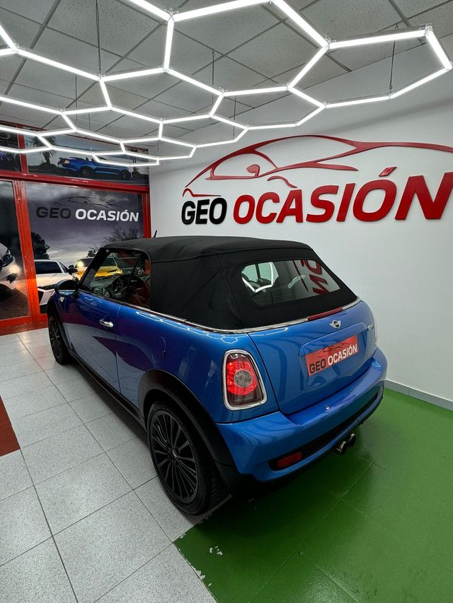 MINI Cabrio 2010