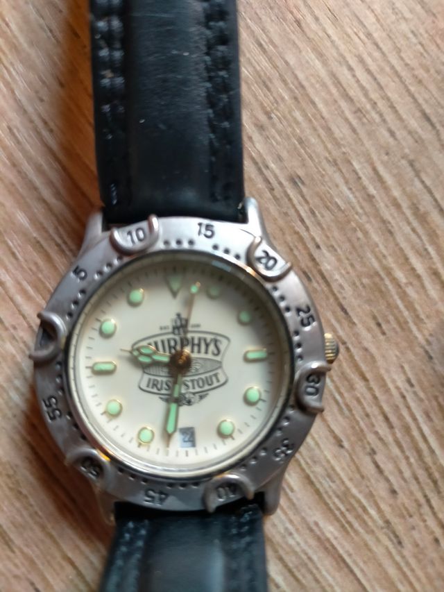 Reloj Murphy's Irish Stout