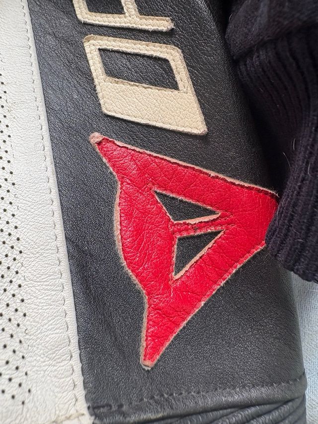 Mono moto Dainese piel canguro