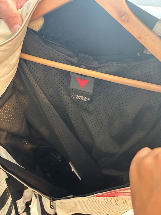 Mono moto Dainese piel canguro