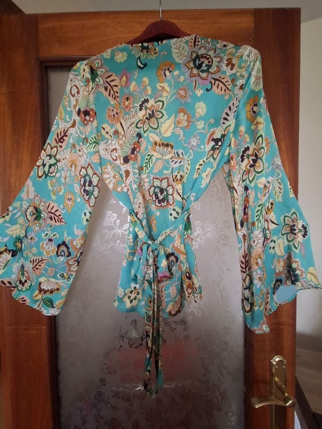 Blusa Zara turquesa