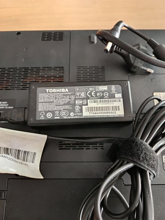 Portátil Toshiba Satellite C660-1NX