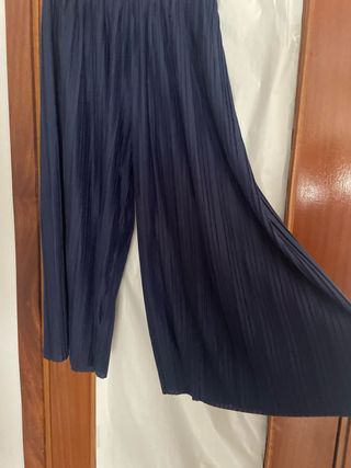Falda pantalón plisada azul